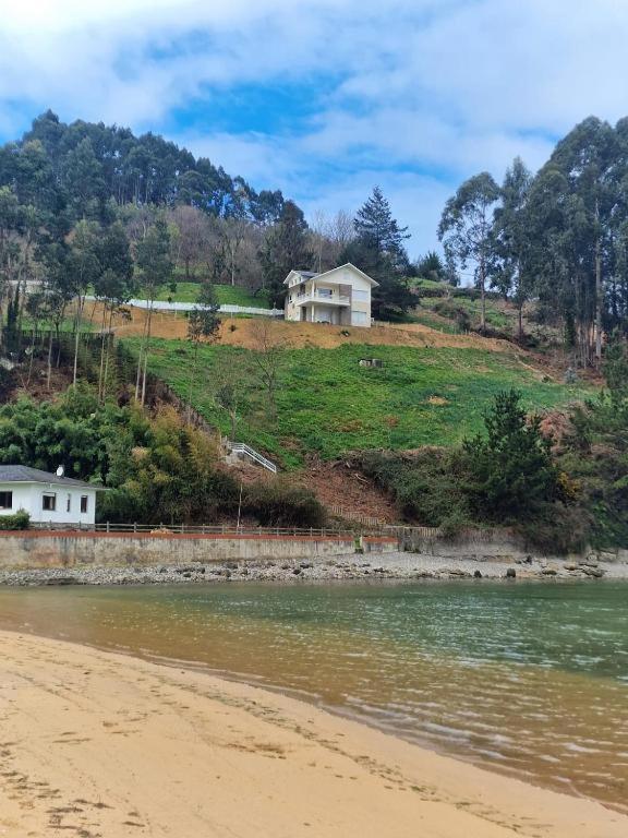 La Villa De Maria I Playa Beach El Puntal Asturias บีญาวิซิโอซา ภายนอก รูปภาพ